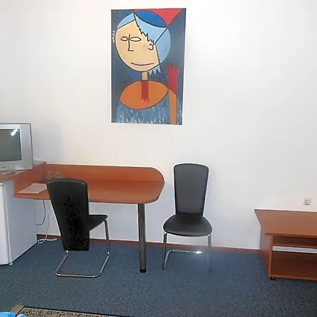 Pri Belokranjcu 3*