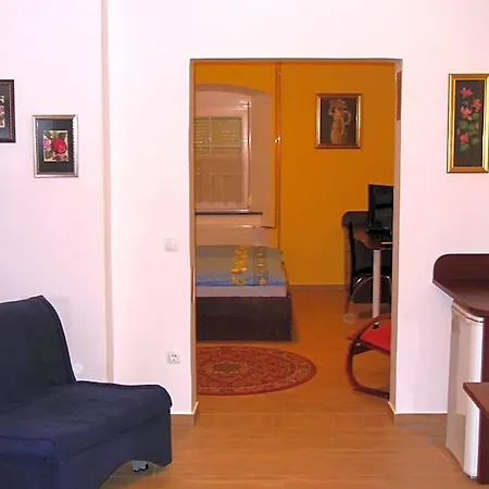 Pri Belokranjcu 3* نوفو ميستو