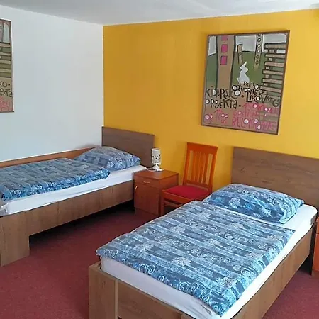 Pri Belokranjcu 3*