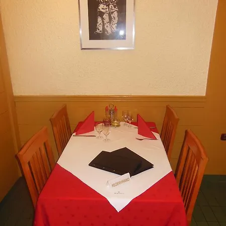 Pri Belokranjcu فندق نوفو ميستو